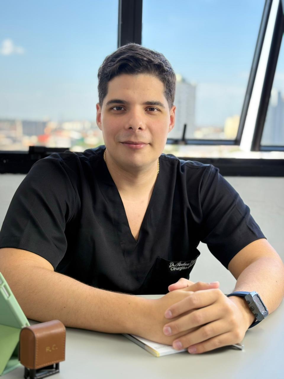 Dr. Rudson Carassini — Fundador da Clínica Carassini